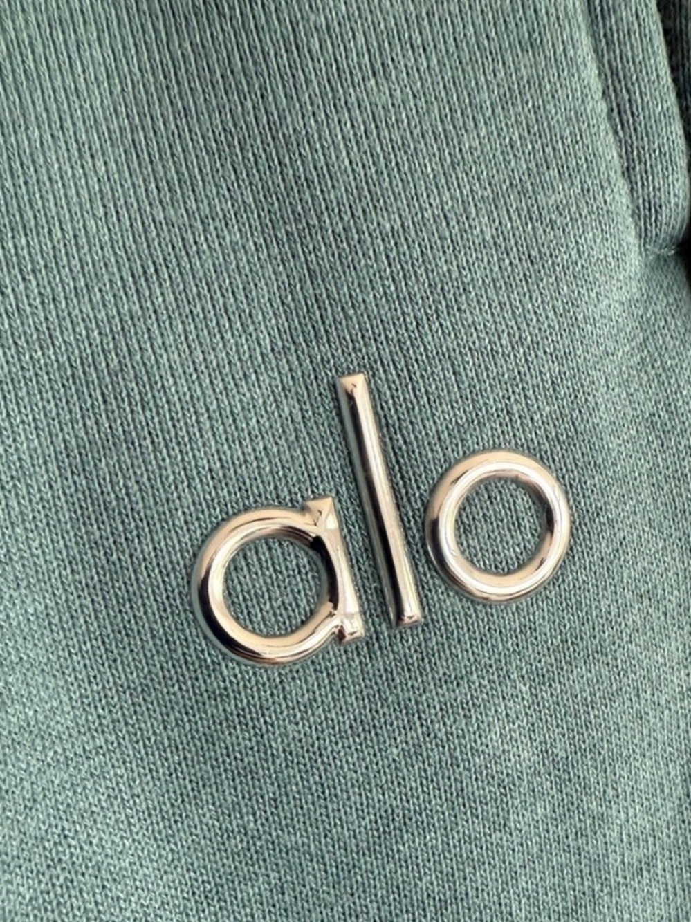 Alo Yoga Accolade Sweatpants- Teal Agate Color- Size L - Picture 2 of 7